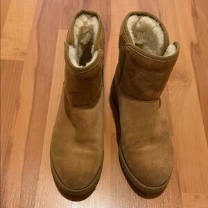 UGG Tan Ankle Boots with Cream Lining
